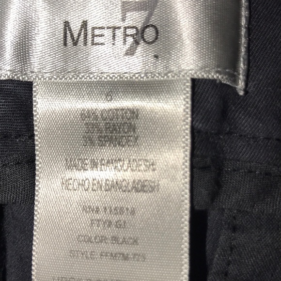 2for15 Nice pair of navy blue shorts 🩳 - Picture 4 of 5